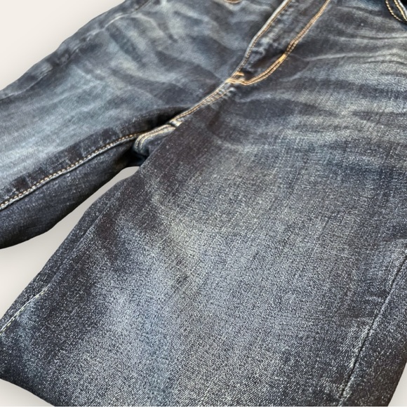 AMERICAN EAGLE - AE Ne(x)t Level Super High-Waisted Jegging in Medium Wash, 29” - Picture 8 of 16